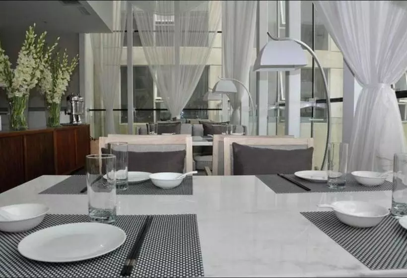 هتل Springs Valley