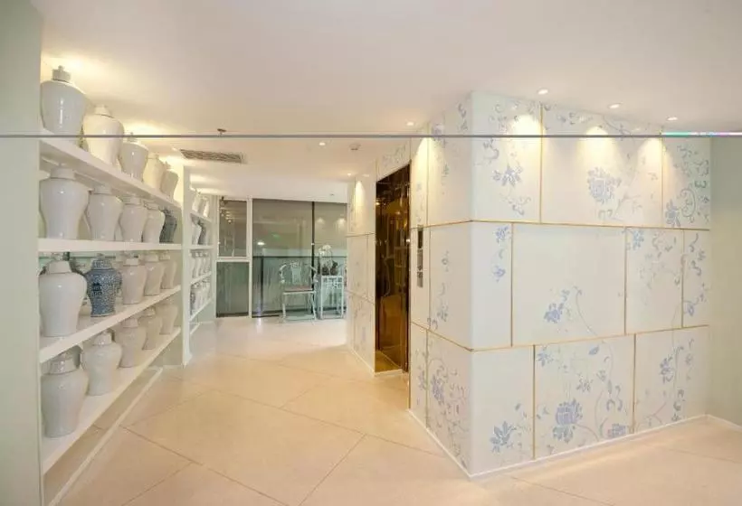 هتل Springs Valley