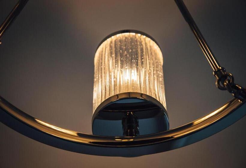 Отель Carmel House