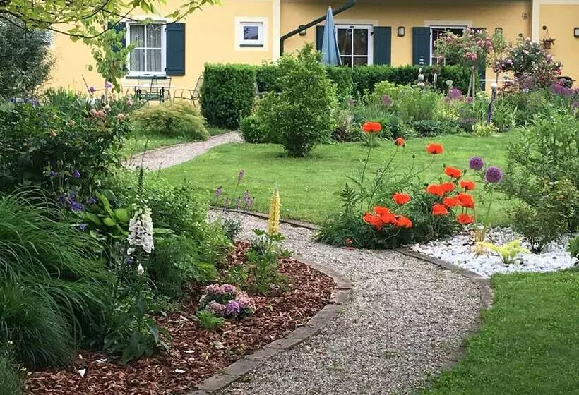 Hotell Herberts Stubn