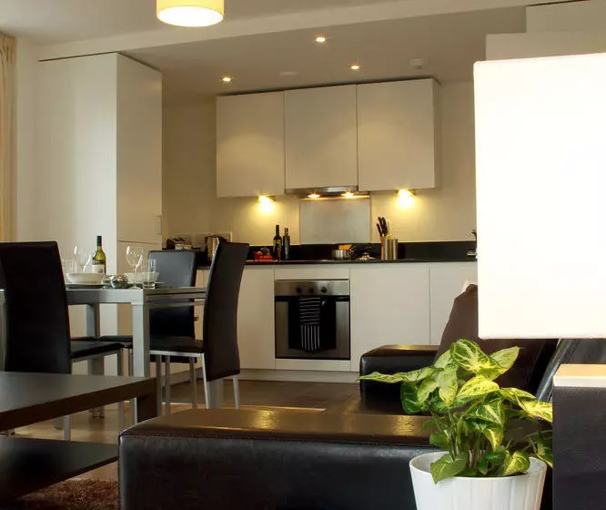 בית מלון כפרי Phoenix Heights