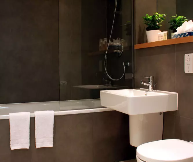 בית מלון כפרי Phoenix Heights