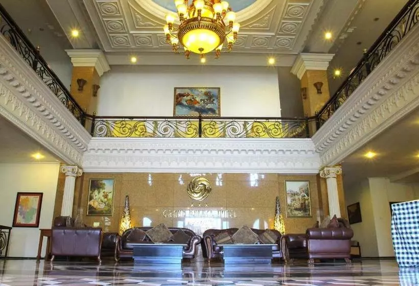 The Grand Palace Hotel Malang