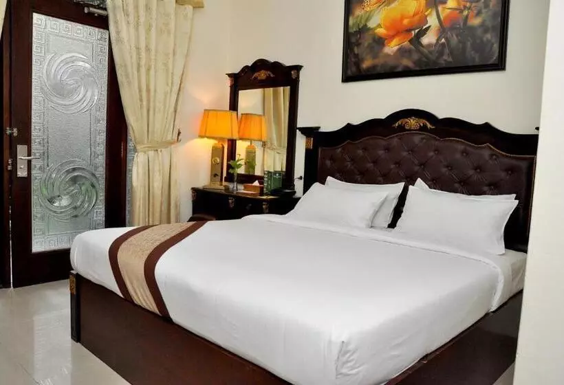 The Grand Palace Hotel Malang