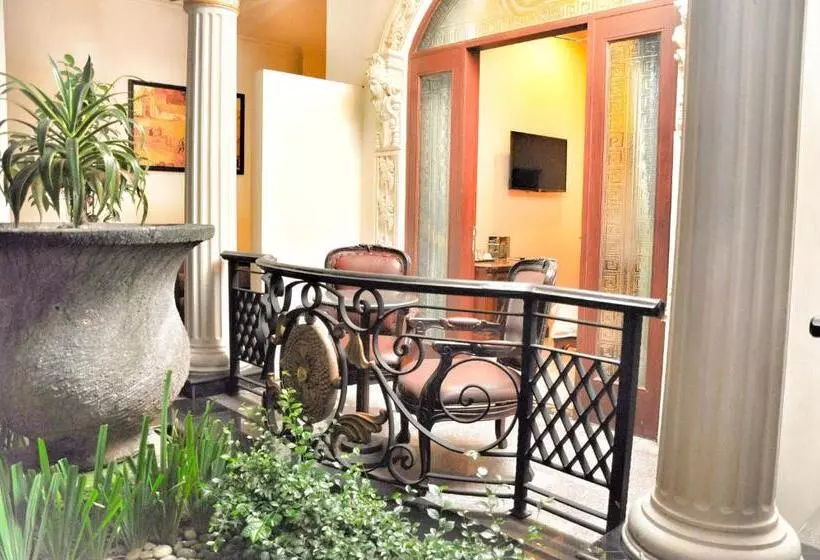 The Grand Palace Hotel Malang