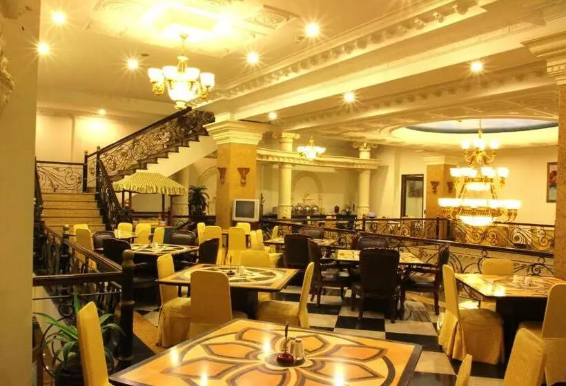 The Grand Palace Hotel Malang