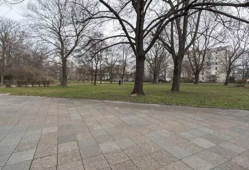 Limehome Berlin Chausseestraße