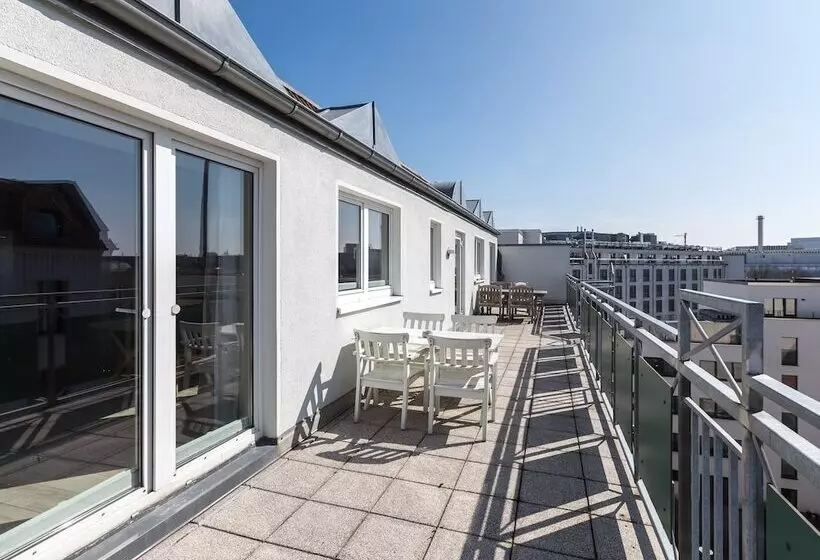 Limehome Berlin Chausseestraße