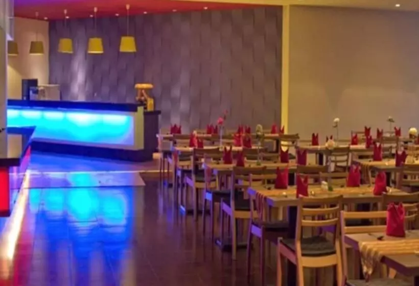 Mikie Holiday Resort &