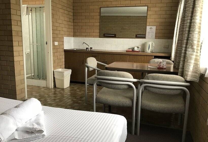 מוטל The Cubana Ballina