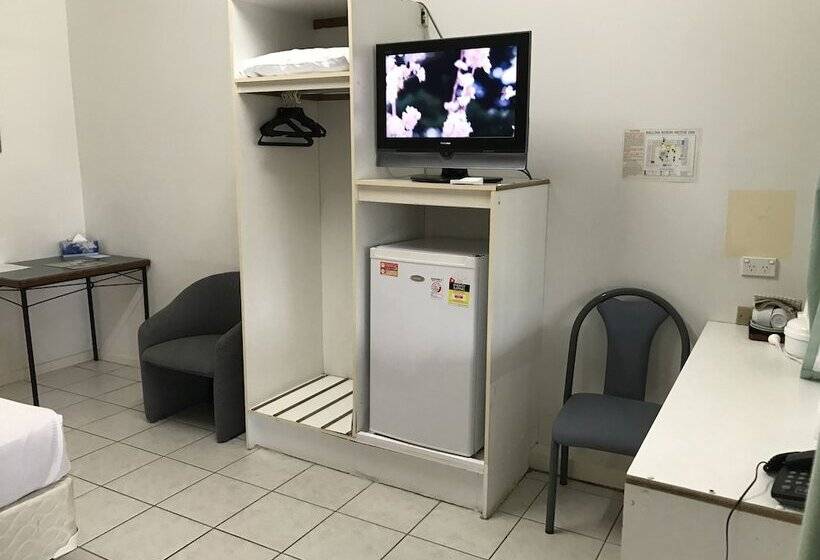 מוטל The Cubana Ballina