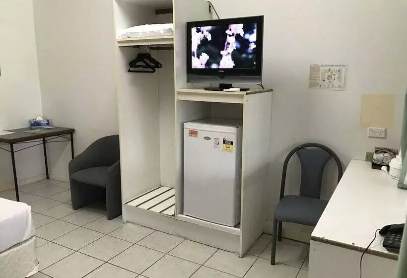 فندق على الطريق The Cubana Ballina