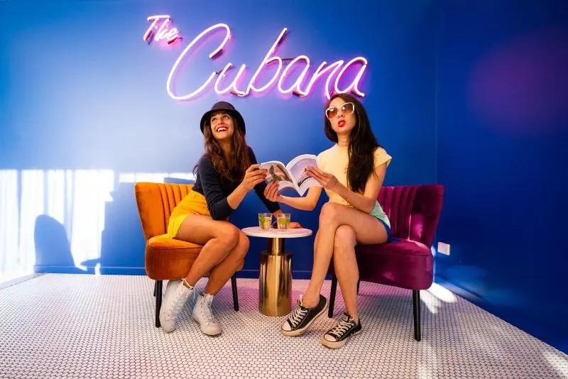 مُتل The Cubana Ballina