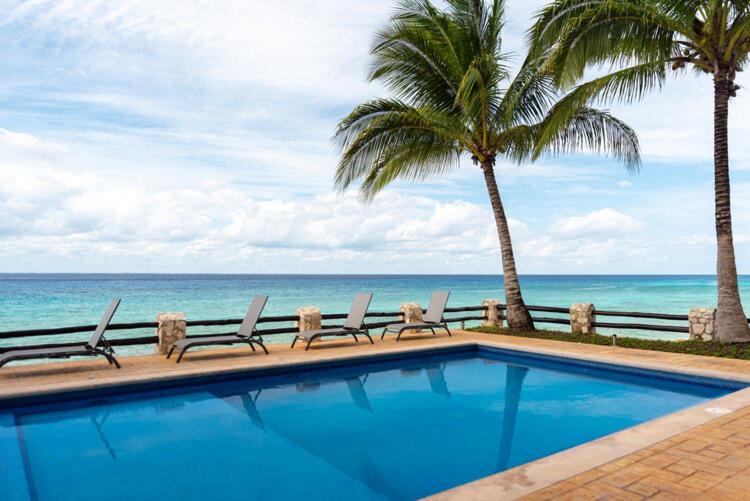 Cozumel Penthouse Condo Las Brisas 702