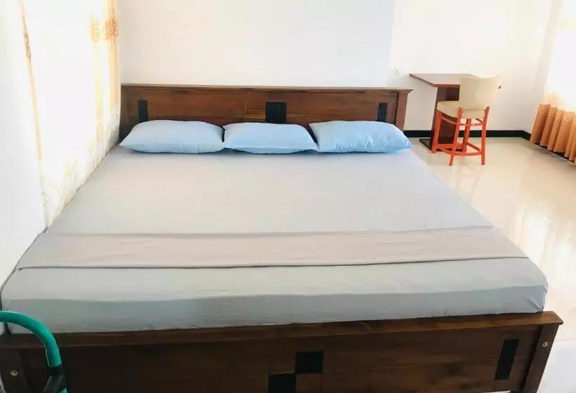 ホテル Ganthera Kataragama