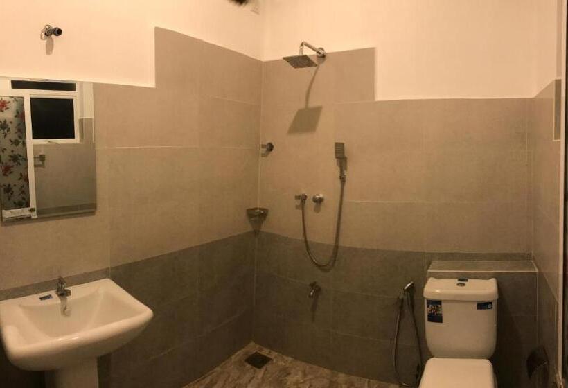 فندق Ganthera Kataragama