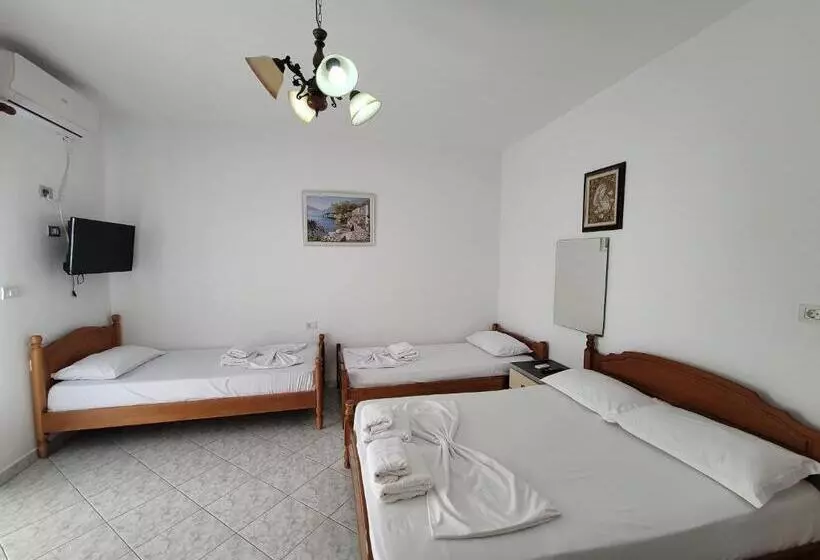 ペンション Guesthouse Shpetim