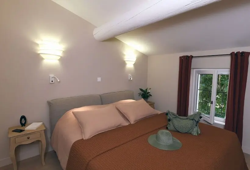 ベッドアンドブレックファースト Domaine Perréal Chambres D Hôtes