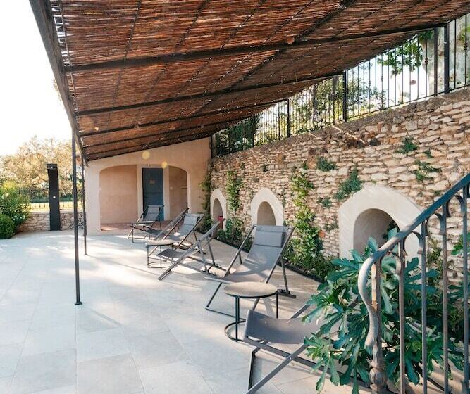 مبيت وإفطار Domaine Perréal Chambres D Hôtes