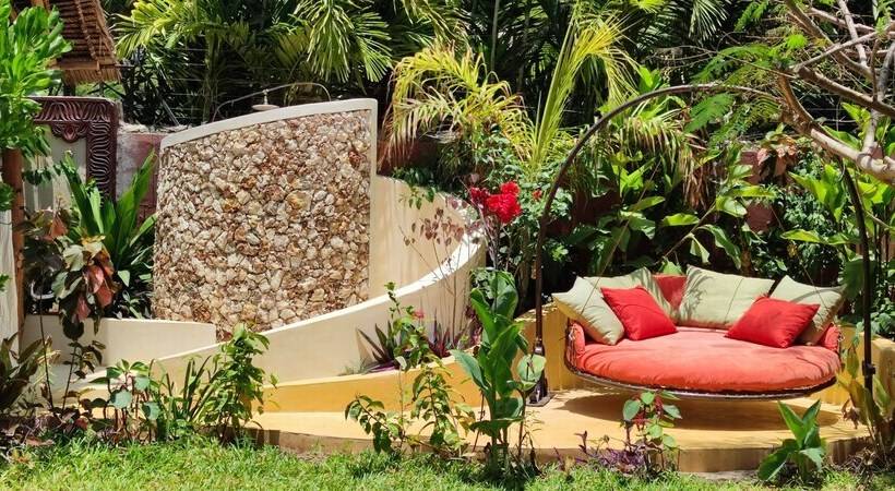 تختخواب و صبحانه Lions Luxury Eco Resort & Spa