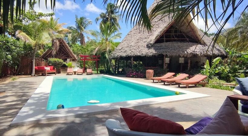 تختخواب و صبحانه Lions Luxury Eco Resort & Spa