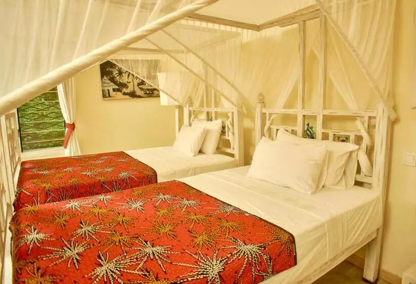 تختخواب و صبحانه Lions  Luxury Eco Resort & Spa