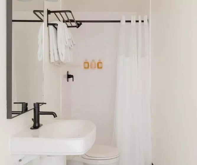 هتل Found Dupont Circle Powered By Sonder