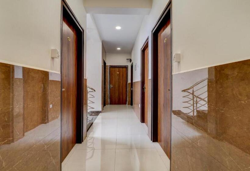 Hotel Itsy By Treebo Golden Grand Inn