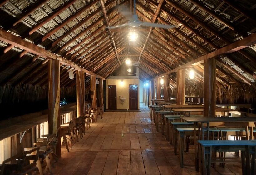 בית מלון כפרי La Gloria