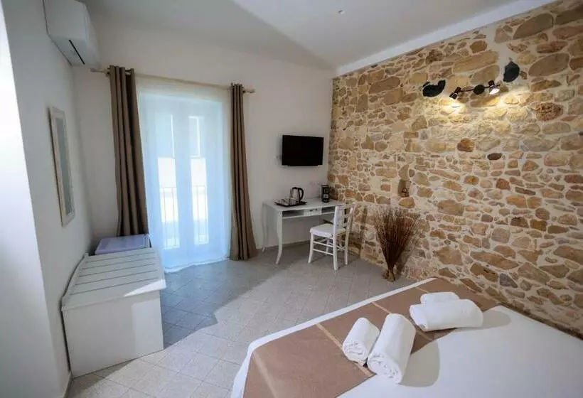 Miramare Rooms B&b