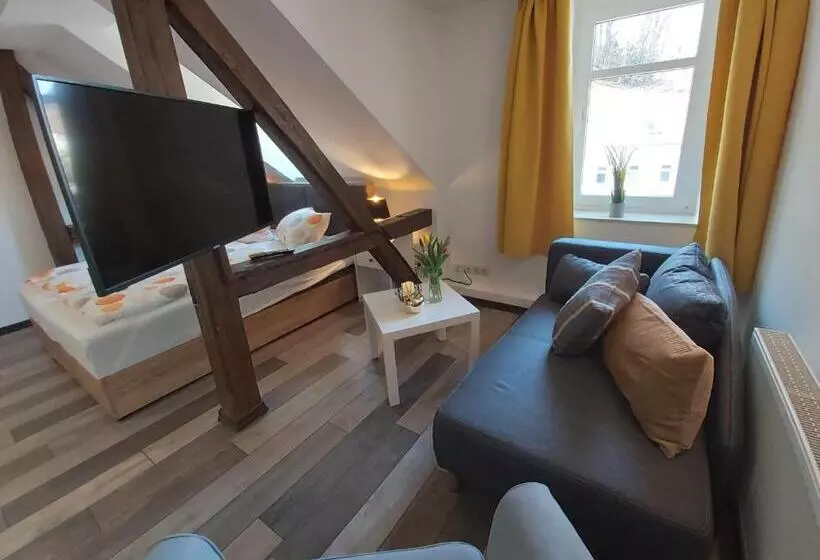 Pension Zur Eiche Gmbh