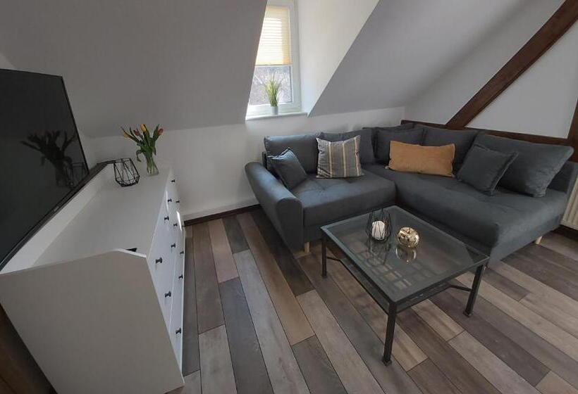 Pension Zur Eiche Gmbh