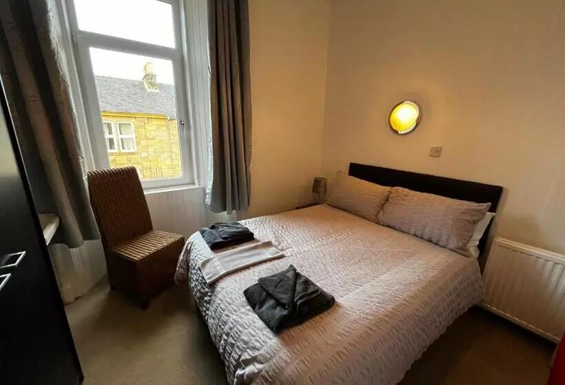 Aamiaismajoitus (B&B) Dunarle Guesthouse