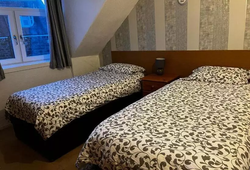 Aamiaismajoitus (B&B) Dunarle Guesthouse