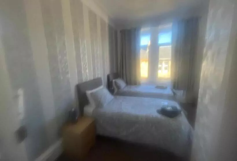 Aamiaismajoitus (B&B) Dunarle Guesthouse