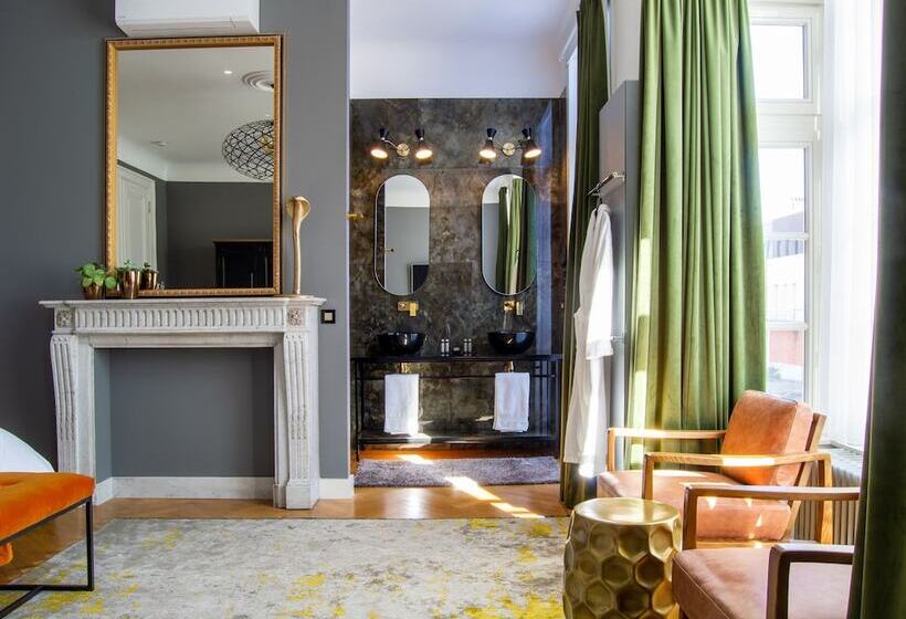 مبيت وإفطار The Old Beech