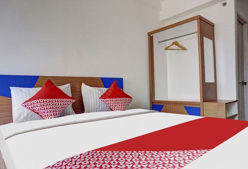 Hotel Oyo 91045 Tower Mahakam By Toha Room