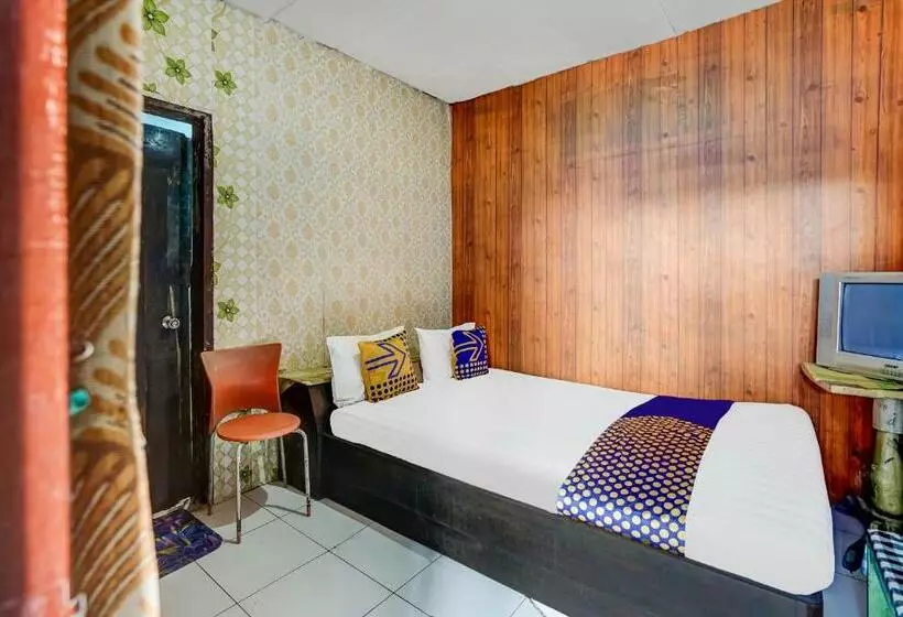 ホテル Spot On 91060 Villa Wijaya Homestay