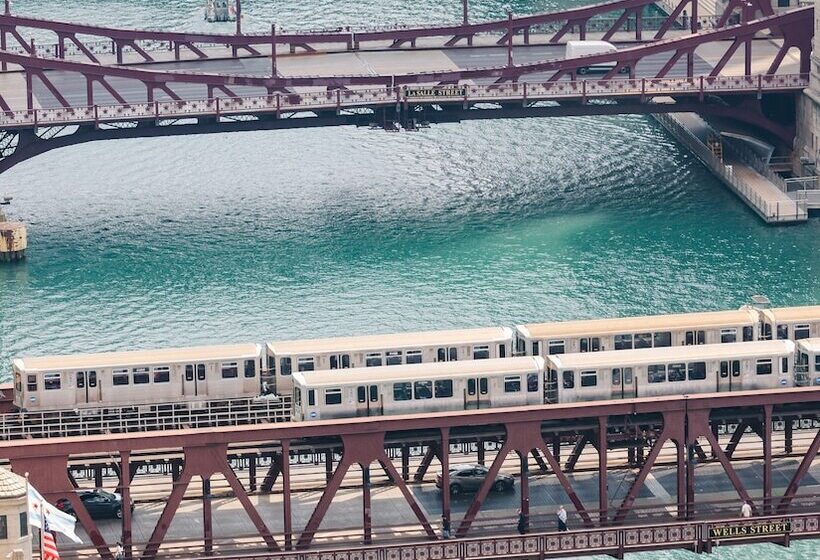 בית מלון כפרי Voco Chicago Downtown, An Ihg