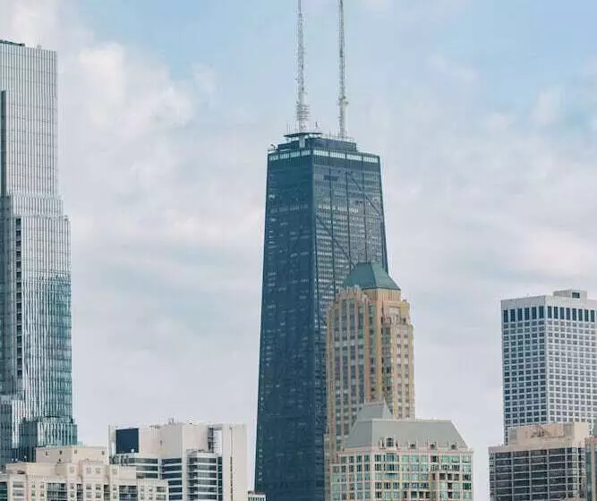 هتل Voco Chicago Downtown, An Ihg