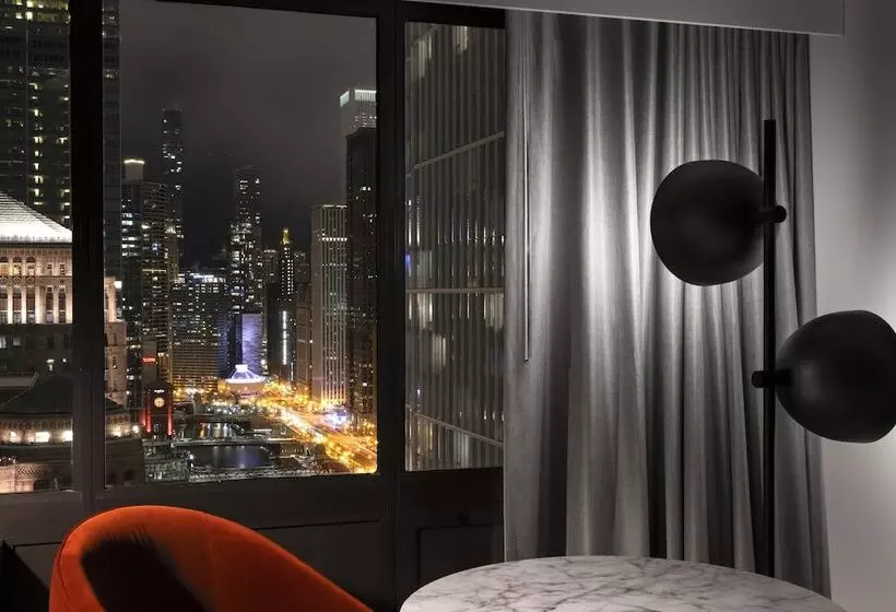 هتل Voco Chicago Downtown, An Ihg