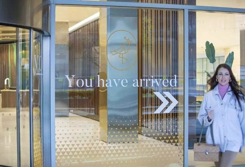 هتل Voco Chicago Downtown, An Ihg