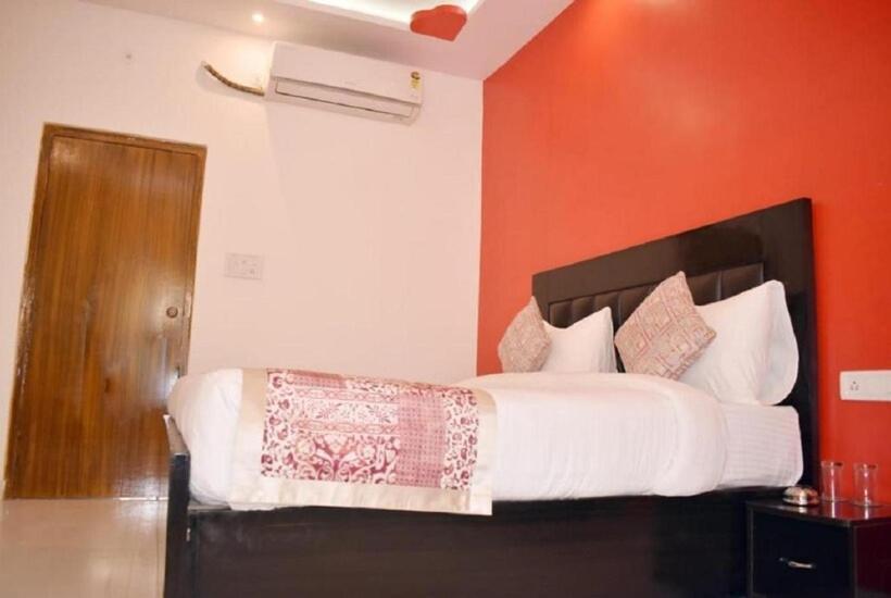 Hotelli Cozy Cottage Varanasi