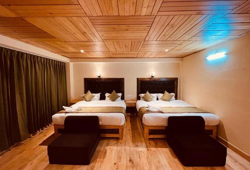 منتجع The Country House