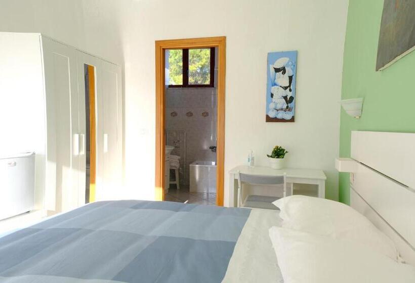 A Casa Di Chiara Bed And Breakfast