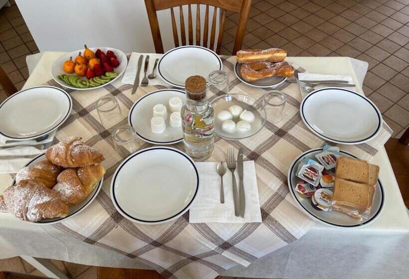 A Casa Di Chiara Bed And Breakfast