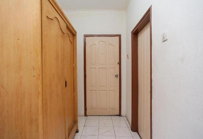 فندق Reddoorz @ Jalan Jendral Sudirman Jambi 2