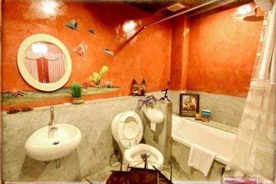 בית מלון כפרי The Colored House Jomtien