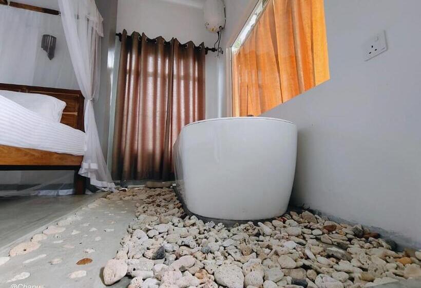 膳宿费 Peaceful Green Villa