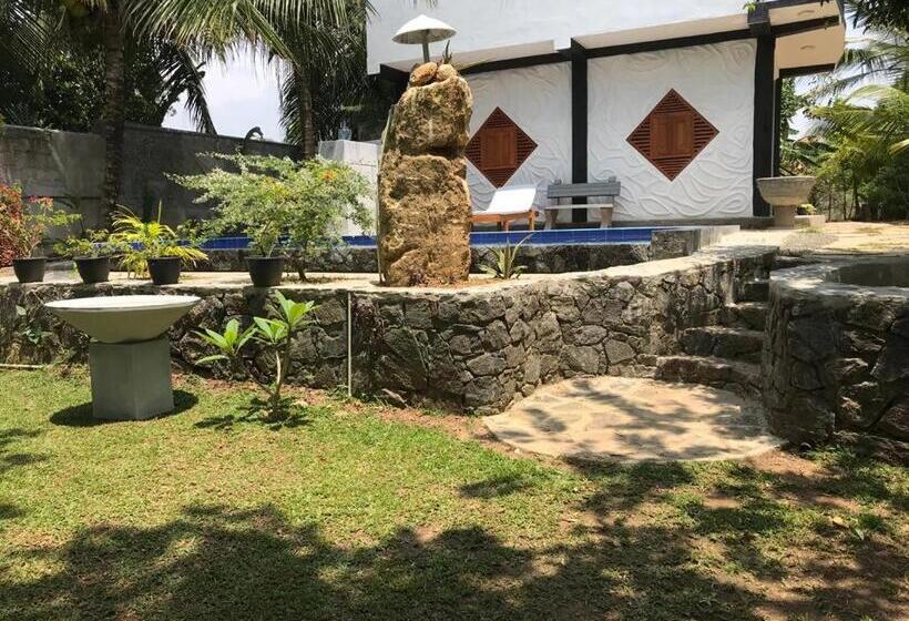 膳宿费 Peaceful Green Villa